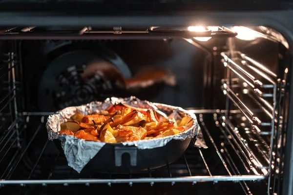 Por que meu novo forno demora tanto para pré-aquecer